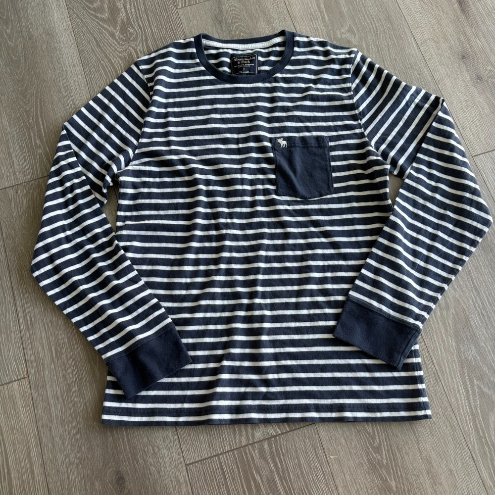 Abercrombie & Fitch Womens Blue White Striped Long Sleeve Pocket T-Shirt Size S